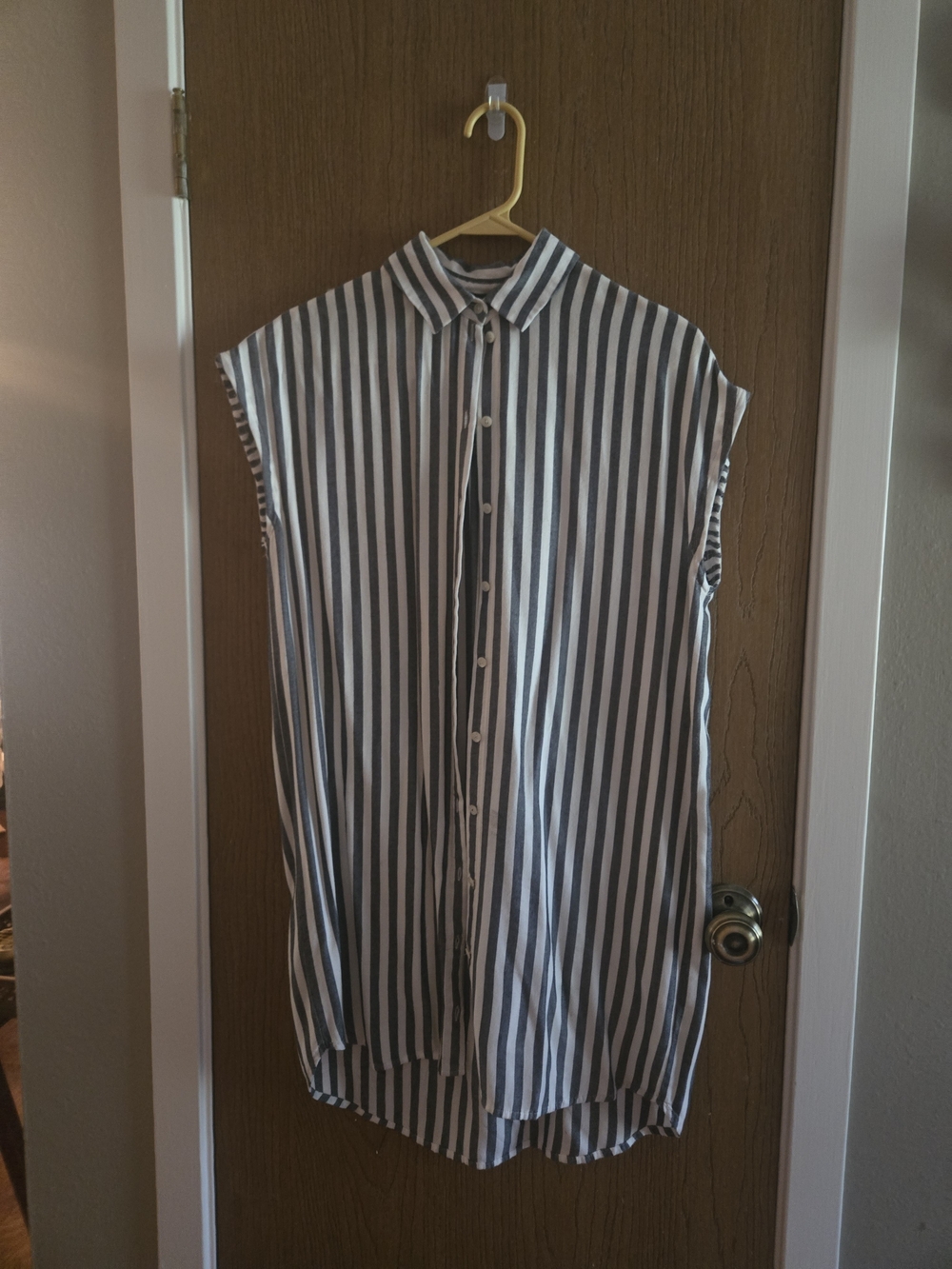 Madewell Navy and White Striped Button-Down Shirt